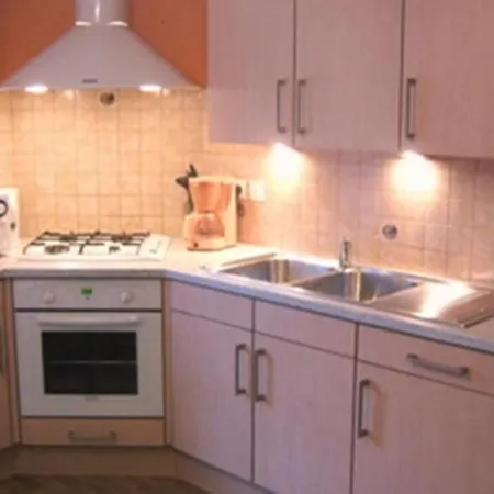 Aux 3 Loups Apartment *