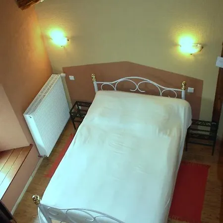 Aux 3 Loups Apartment