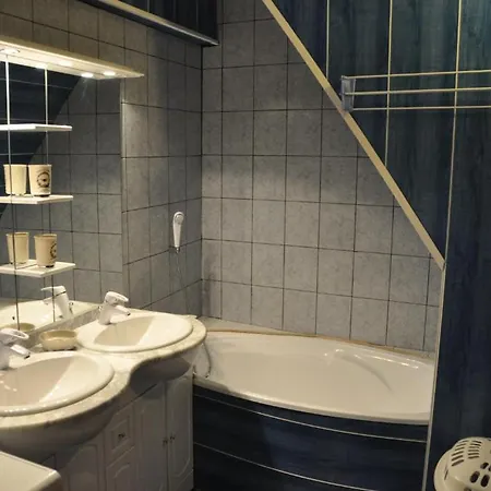 Aux 3 Loups Apartment