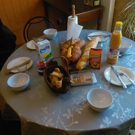 Aux 3 Loups Apartment *